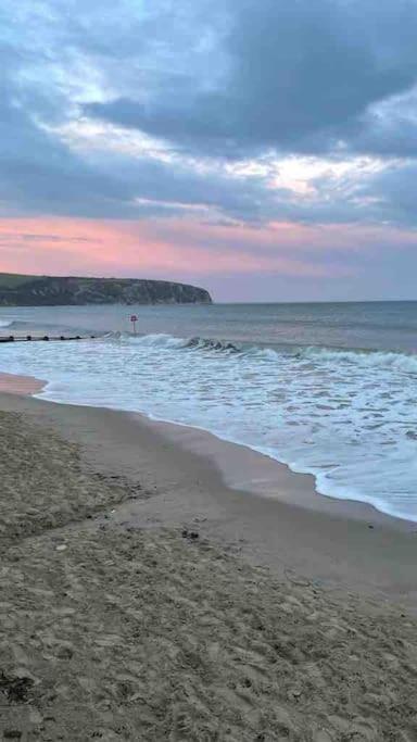 Swanage Bay Coastal Apartment Ngoại thất bức ảnh