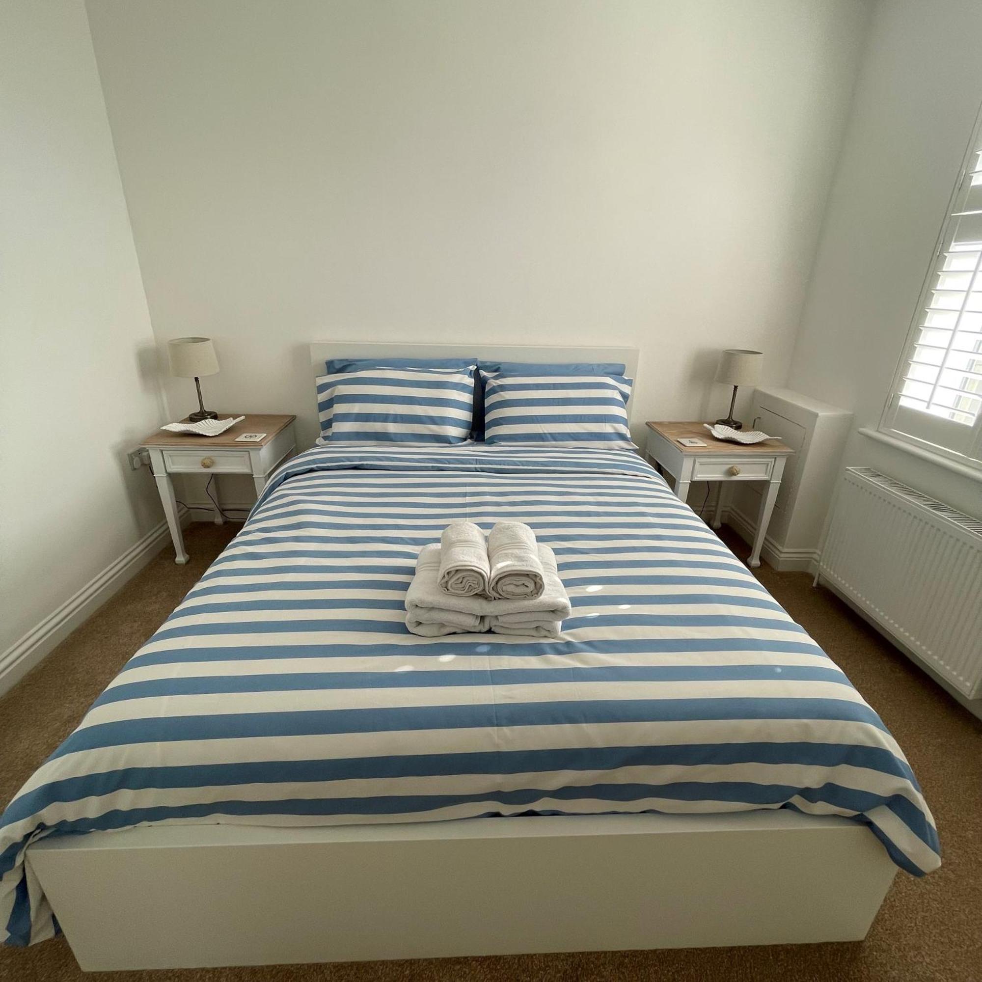Swanage Bay Coastal Apartment Ngoại thất bức ảnh